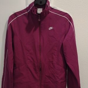 Nike Run Dry Women's  Maroon Windbreaker